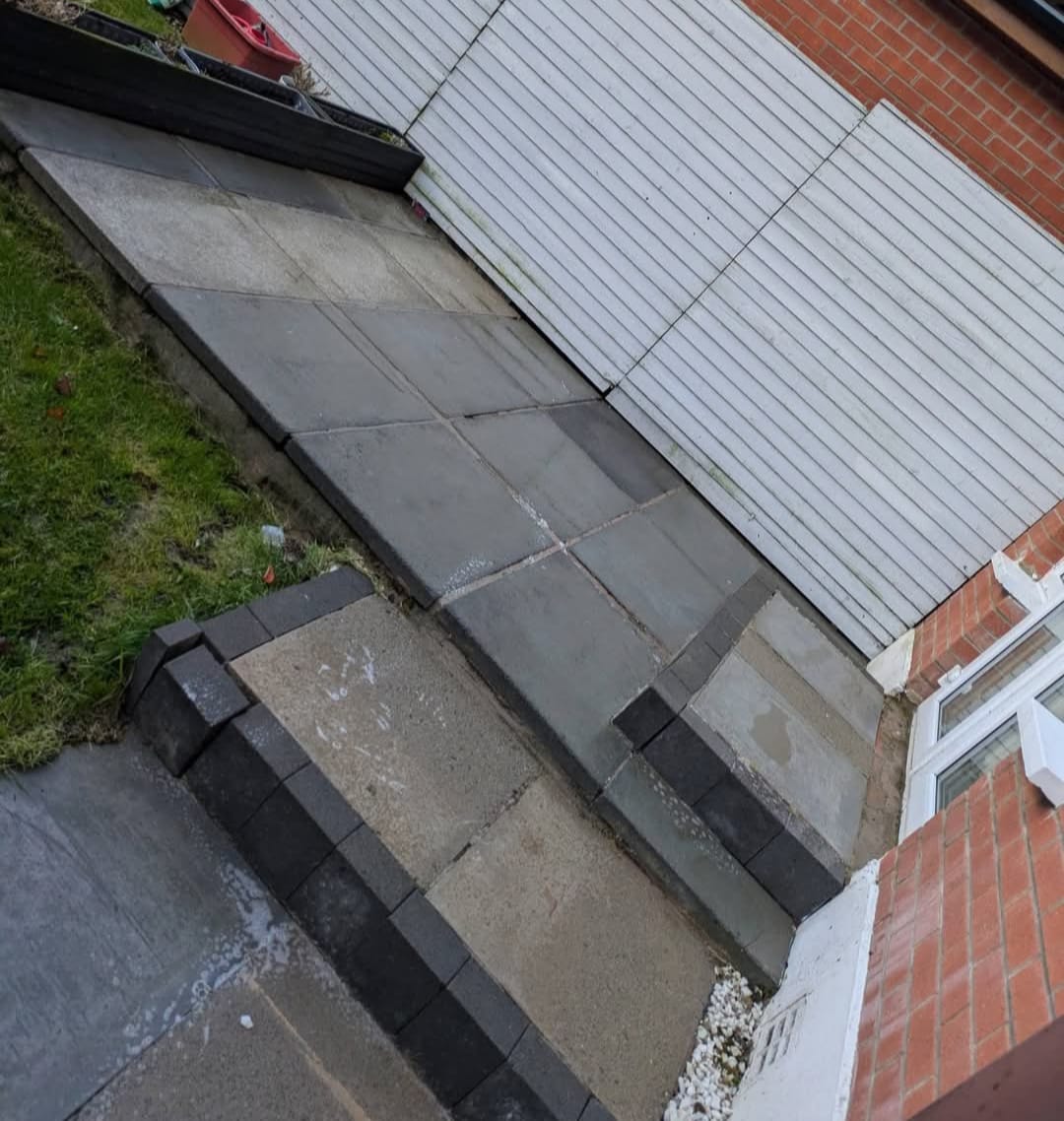 Driveway surface cleaning results